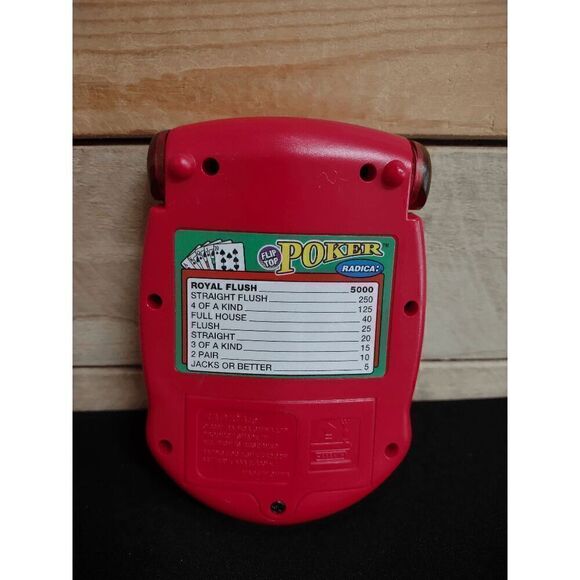 VTG Radica 2001 Pocket Poker Red Flip Top Handheld Game **Tested** - Picture 2 of 2